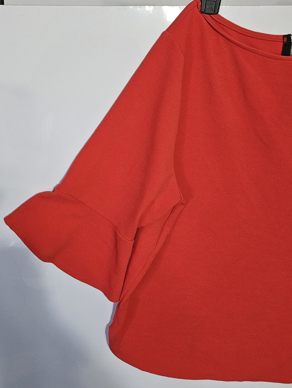 Green Envelope Bell Sleeve 3/4 Sleeve Top 2X Red Burgundy Gold Zipper On Back - Picture 2 of 7
